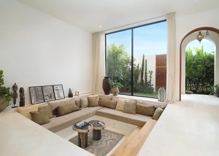Casa Tamela - Elevated 1br Mediterranean In Villa Canggu (Bali)