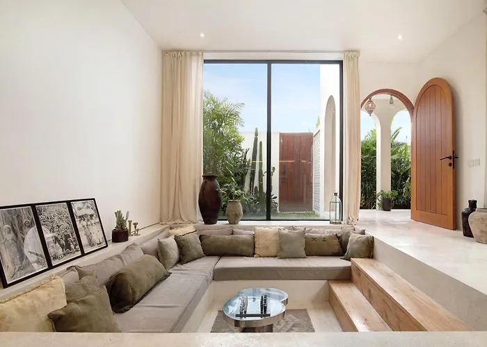 Casa Tamela - Elevated 1br Mediterranean In Villa